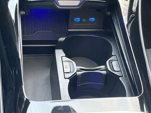 Certified 2024 Mercedes-Benz C 300 Sedan image 36