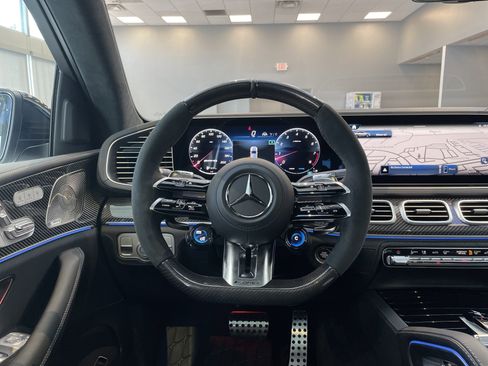 Used 2025 Mercedes-Benz GLE 63 AMG S image 20