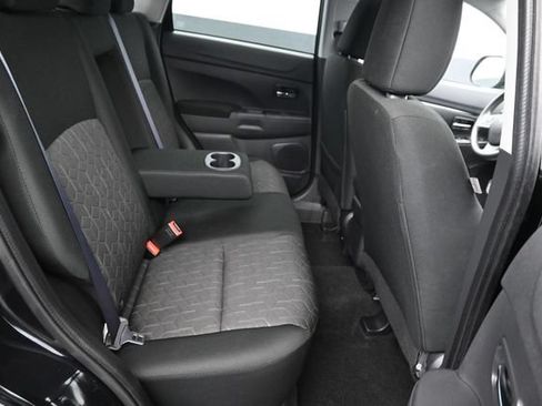 Used 2025 Mitsubishi Outlander Sport ES AWD/4WD image 7