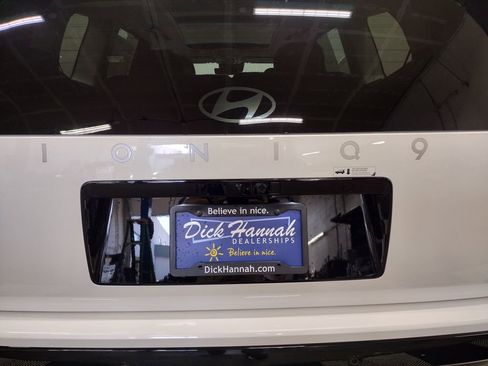New 2026 Hyundai Ioniq 9 Calligraphy AWD/4WD image 15