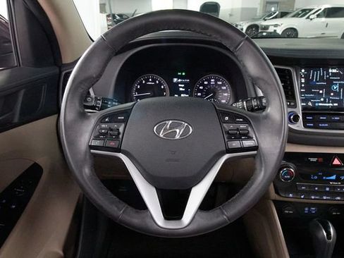 Used 2016 Hyundai Tucson Limited w/ Option Group 03 AWD/4WD image 9
