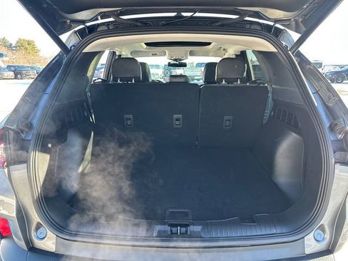 Used 2025 Ford Escape Platinum image 15