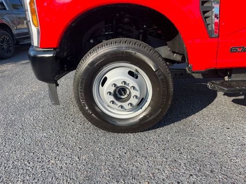 Used 2025 Ford F350 XL image 26