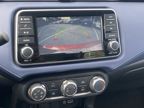 Used 2024 Nissan Versa SV w/ Trunk Package image 3