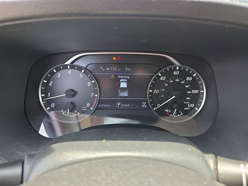 Used 2023 Nissan Frontier SV w/ SV Convenience Package AWD/4WD image 7