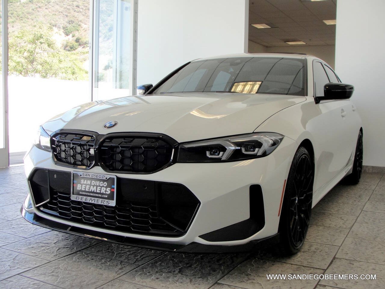 Used 2023 BMW 330i Sedan w/ M Sport Package RWD image 52