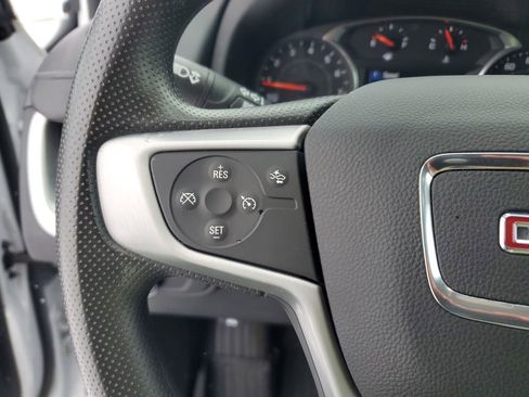 Used 2022 GMC Terrain SLE w/ Driver Convenience Package image 16