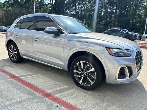 Used 2023 Audi Q5 2.0T Premium w/ Convenience Package AWD/4WD image 1