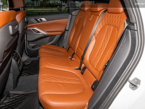 Used 2022 BMW X6 M50i w/ Executive Package AWD/4WD image 17