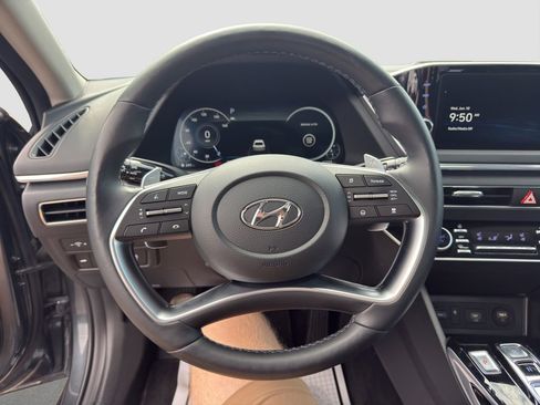 Used 2022 Hyundai Sonata Limited w/ Cargo Package FWD image 10