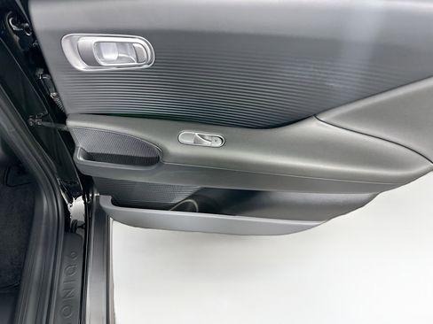 Used 2024 Hyundai Ioniq 6 Limited RWD image 30