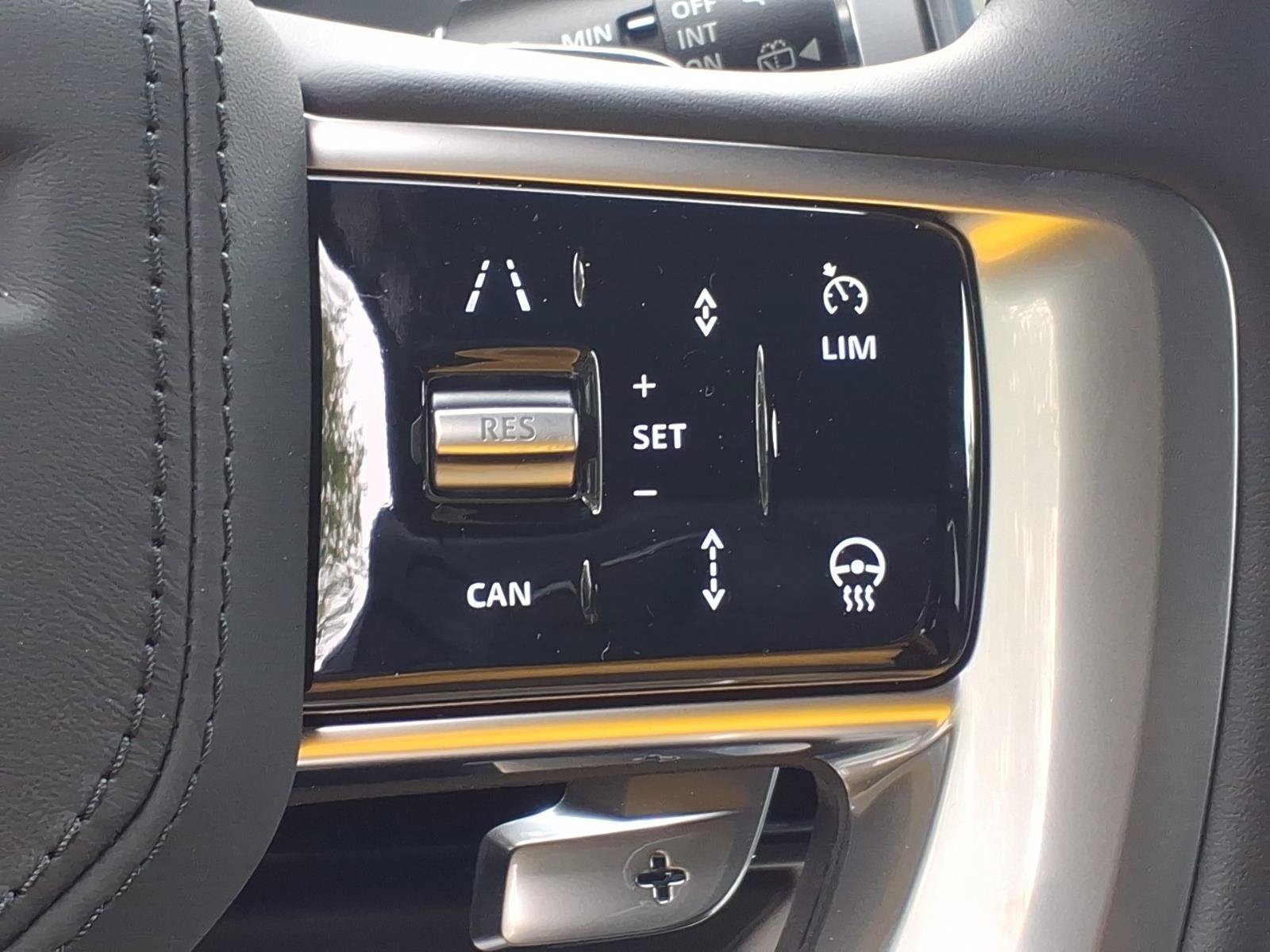 New 2027 Land Rover Range Rover Long Wheelbase SE AWD/4WD image 15