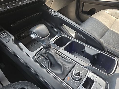 Used 2022 Kia Telluride EX w/ EX Premium Package image 53