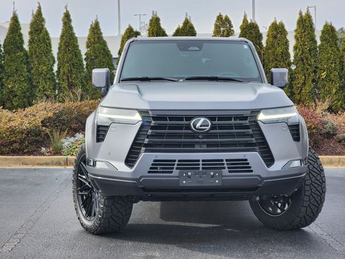 Used 2025 Lexus GX 550 w/ Cold Area Package AWD/4WD image 5