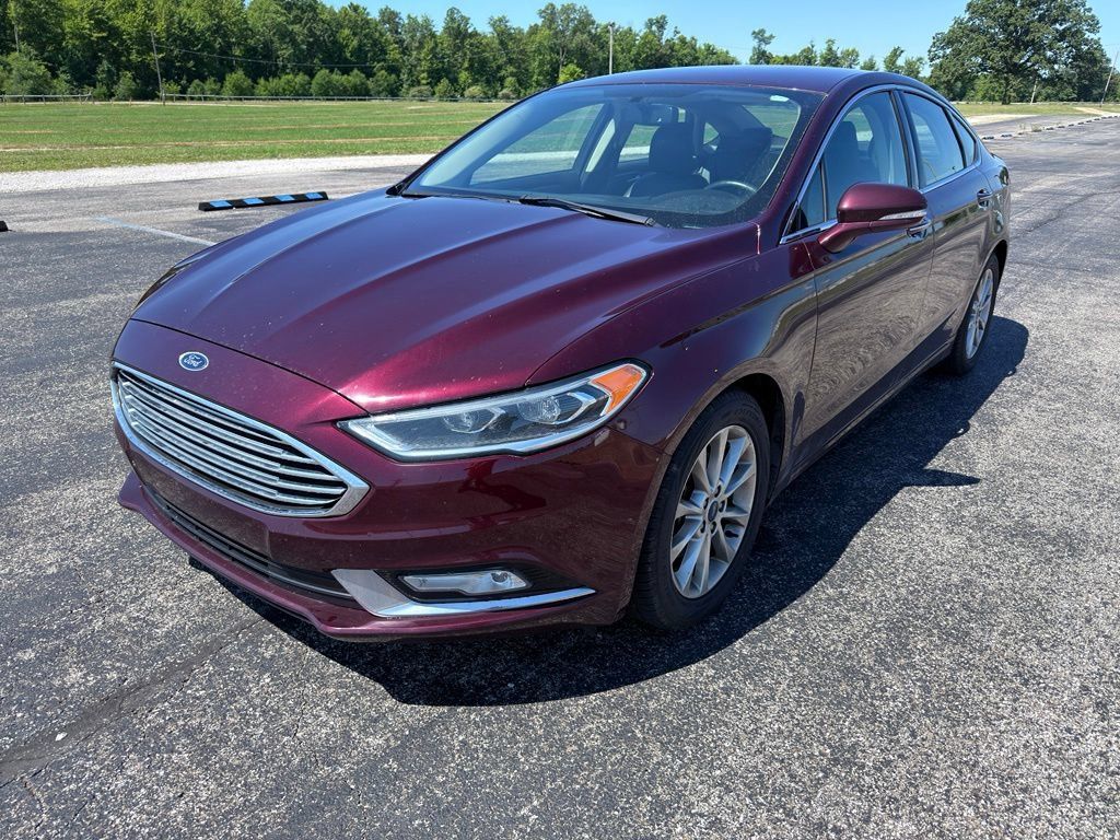 Used 2017 Ford Fusion SE w/ Fusion SE Technology Package FWD image 20