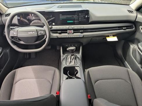 New 2026 Kia K4 FWD image 14