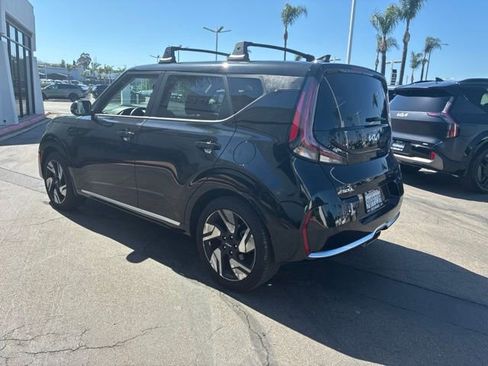 Certified 2025 Kia Soul GT-Line FWD image 9