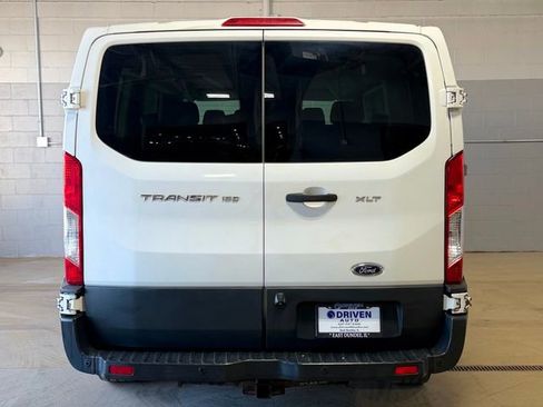 Used 2015 Ford Transit 150 XLT image 8