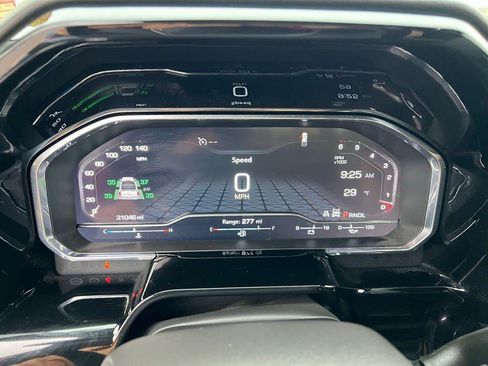 Used 2024 GMC Sierra 1500 Elevation image 40