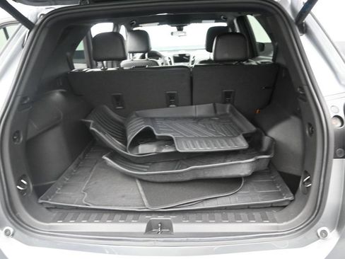 Used 2024 Chevrolet Equinox RS w/ RS Leather Package FWD image 13