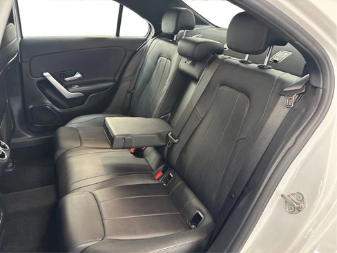 Used 2020 Mercedes-Benz A 220 4MATIC image 14