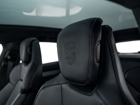 Certified 2024 Porsche Taycan GTS image 22