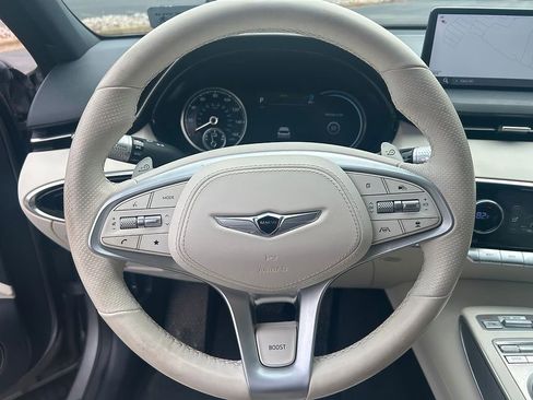 Used 2024 Genesis Electrified GV70 Advanced image 6