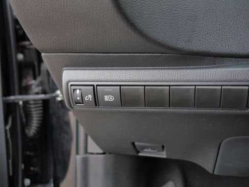 Certified 2024 Toyota Corolla LE image 27