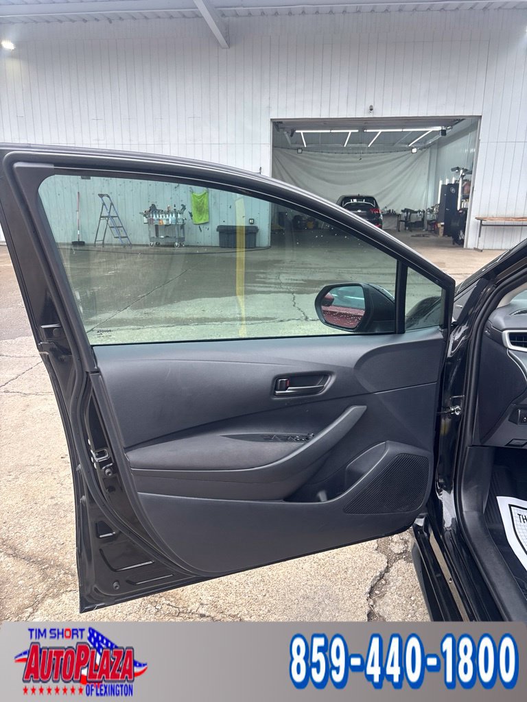 Used 2026 Toyota Corolla LE FWD image 17