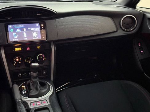 Used 2015 Scion FR-S RWD image 26