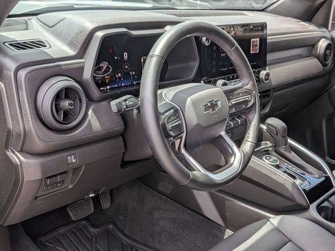 Used 2026 Chevrolet Colorado Trail Boss AWD/4WD image 31