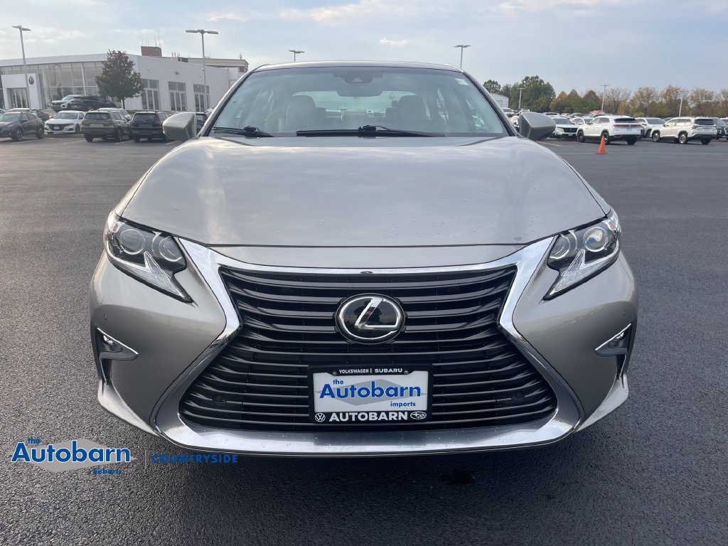 Used 2018 Lexus ES 350 w/ Luxury Package w/Wood Trim FWD image 8