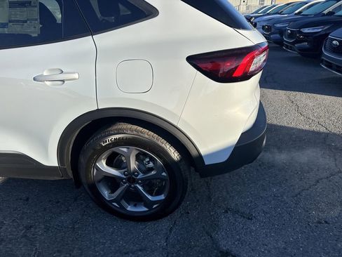 New 2026 Ford Escape Active w/ Cold Weather Package AWD/4WD image 9
