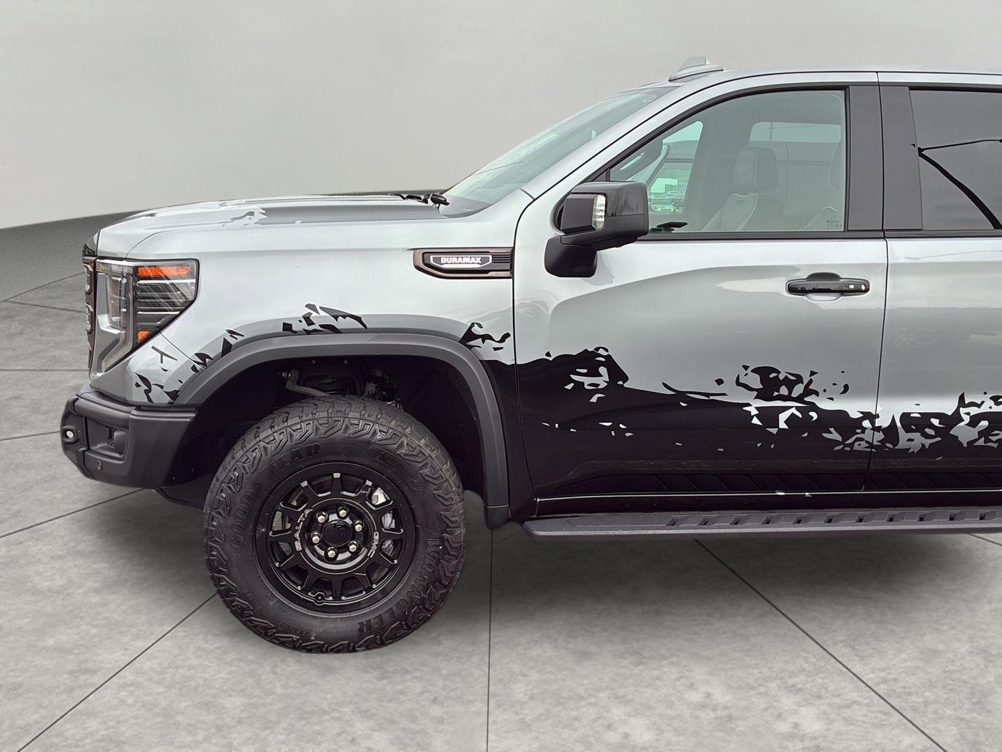 Certified 2024 GMC Sierra 1500 AT4X w/ AT4X AEV Edition AWD/4WD image 5