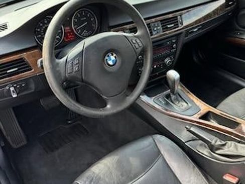 Used 2011 BMW 328i xDrive Sedan image 5