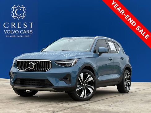 Certified 2023 Volvo XC40 B5 Ultimate w/ Protection Package Premier image 1