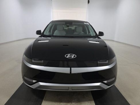 Used 2023 Hyundai Ioniq 5 SEL AWD/4WD image 2