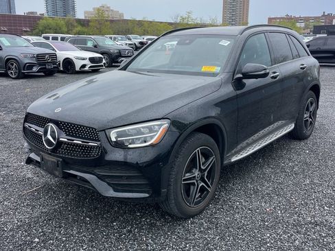 Certified 2022 Mercedes-Benz GLC 300 4MATIC image 1