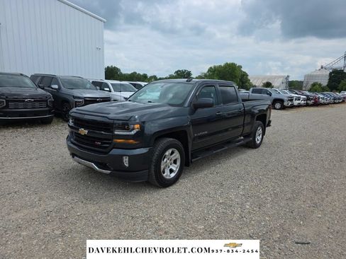 Used 2018 Chevrolet Silverado 1500 LT w/ All Star Edition AWD/4WD image 1