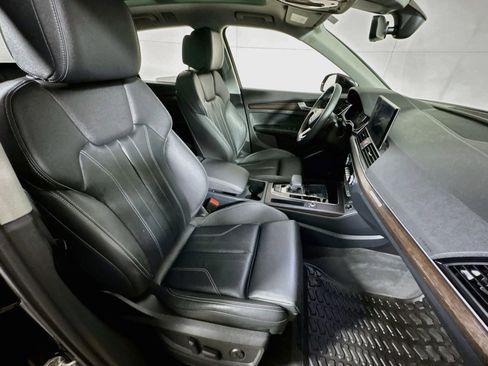 Used 2024 Audi Q5 2.0T Premium image 27