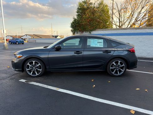 New 2026 Honda Civic Sport Touring image 2