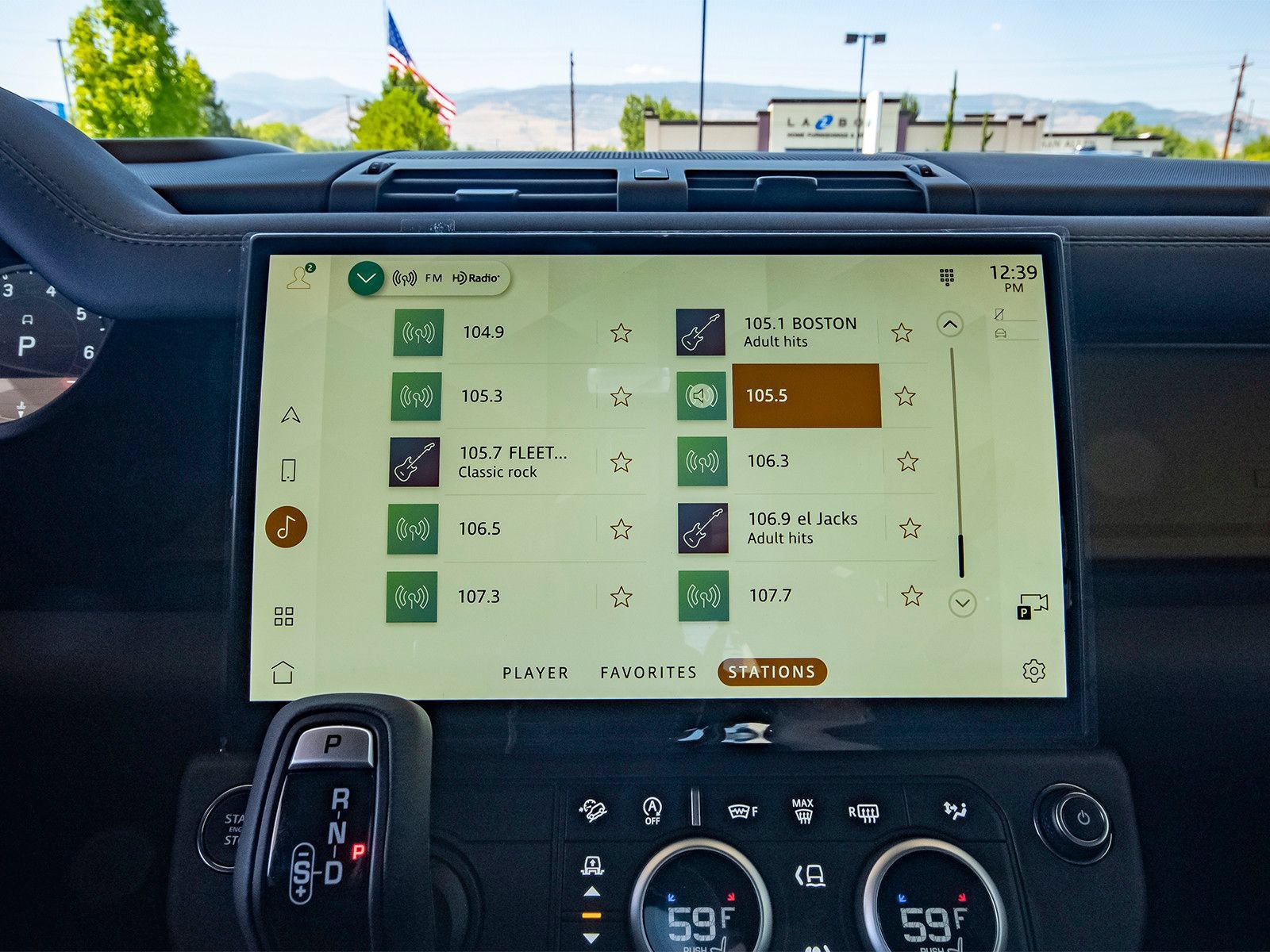 New 2026 Land Rover Defender 110 AWD/4WD image 20