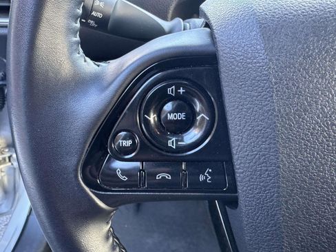 Certified 2021 Toyota Prius Prime XLE image 18