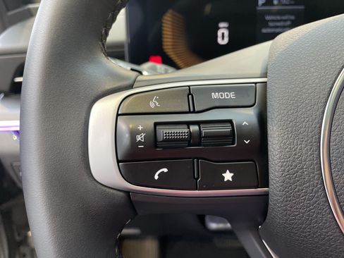 Used 2025 Kia K5 GT-Line w/ GT-Line Premium Package FWD image 20