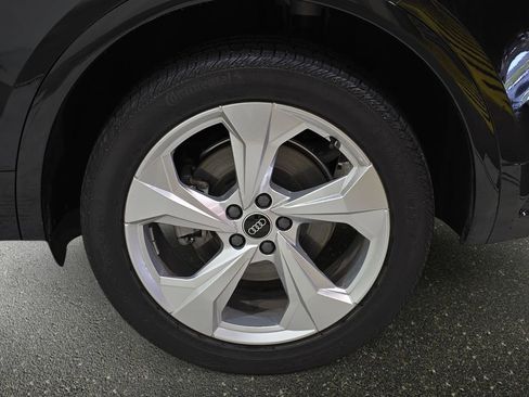 Used 2023 Audi Q5 2.0T Premium Plus AWD/4WD image 33