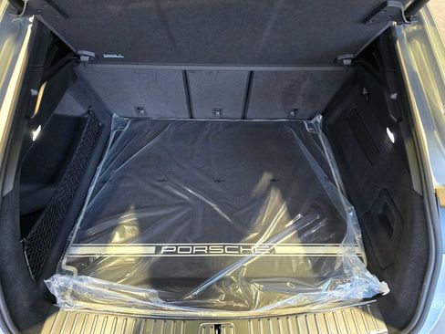 New 2026 Porsche Cayenne Coupe image 20