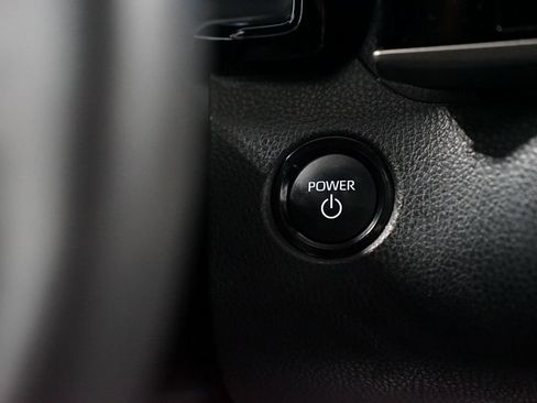 Used 2025 Toyota Camry XSE image 24