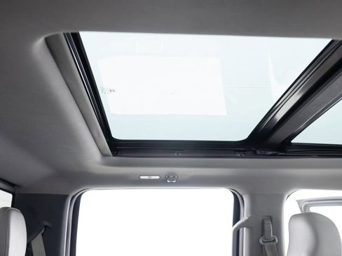 Used 2016 Ford F150 Lariat image 35