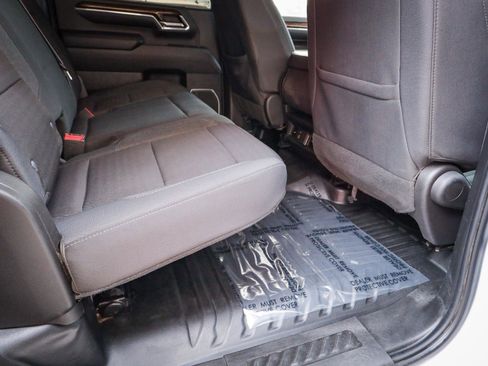 Used 2024 GMC Sierra 2500 SLE w/ SLE Convenience Package image 28