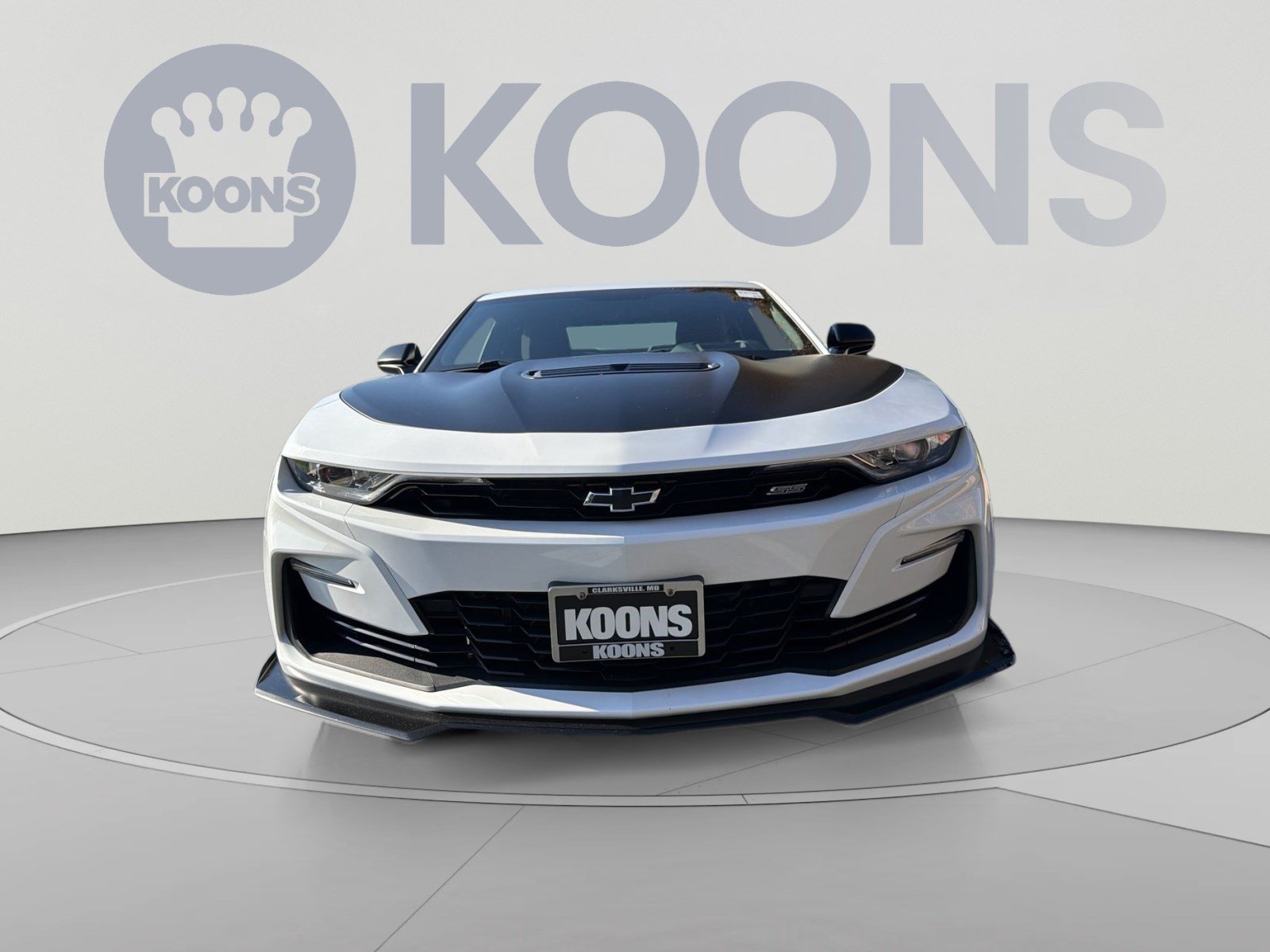 Used 2020 Chevrolet Camaro SS RWD image 11